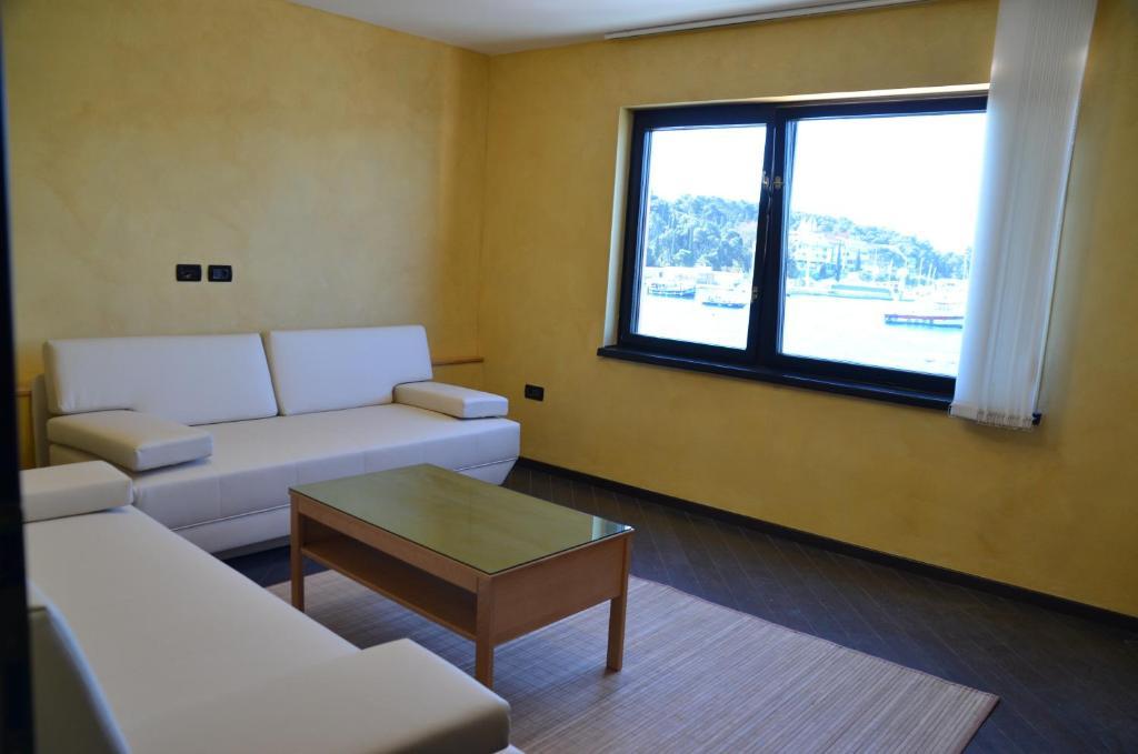 Apartments Ana City Rovinj Exterior photo